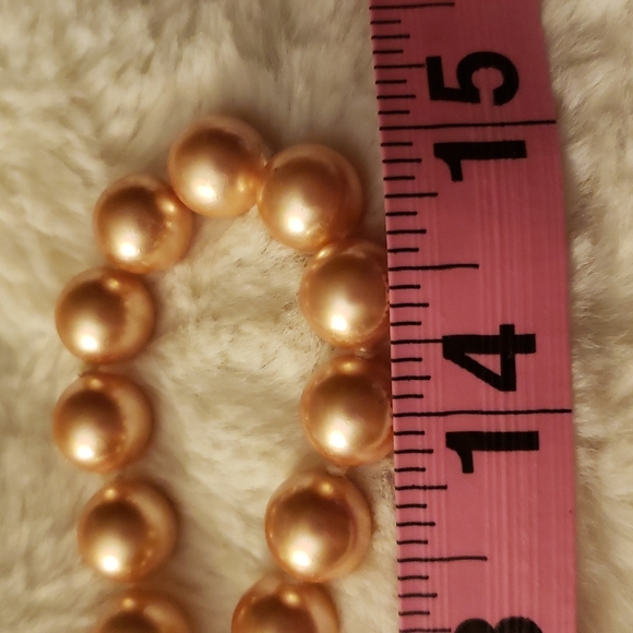 Joan Rivers Peach Faux Pearls Necklace, 30 inches, goldtone lobster claw clasp - Picture 6 of 6